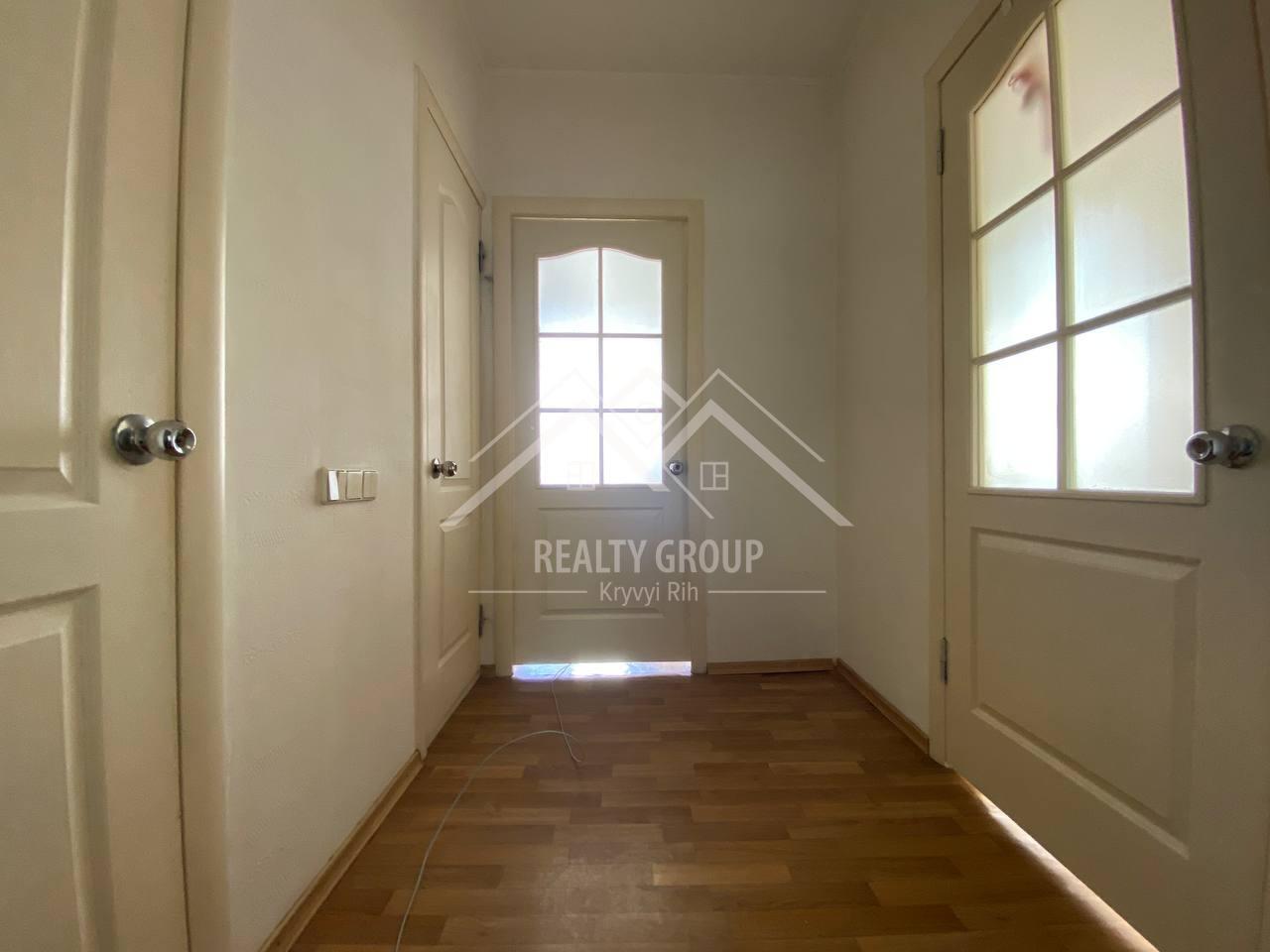Продаж 3-кімнатної квартири 65 м², Співдружності вул.