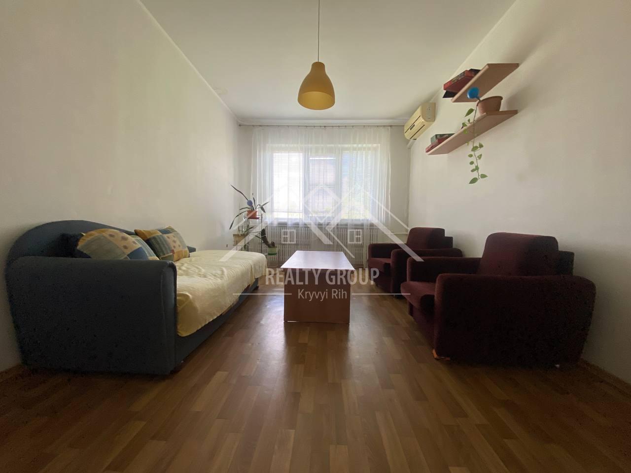 Продаж 3-кімнатної квартири 65 м², Співдружності вул.