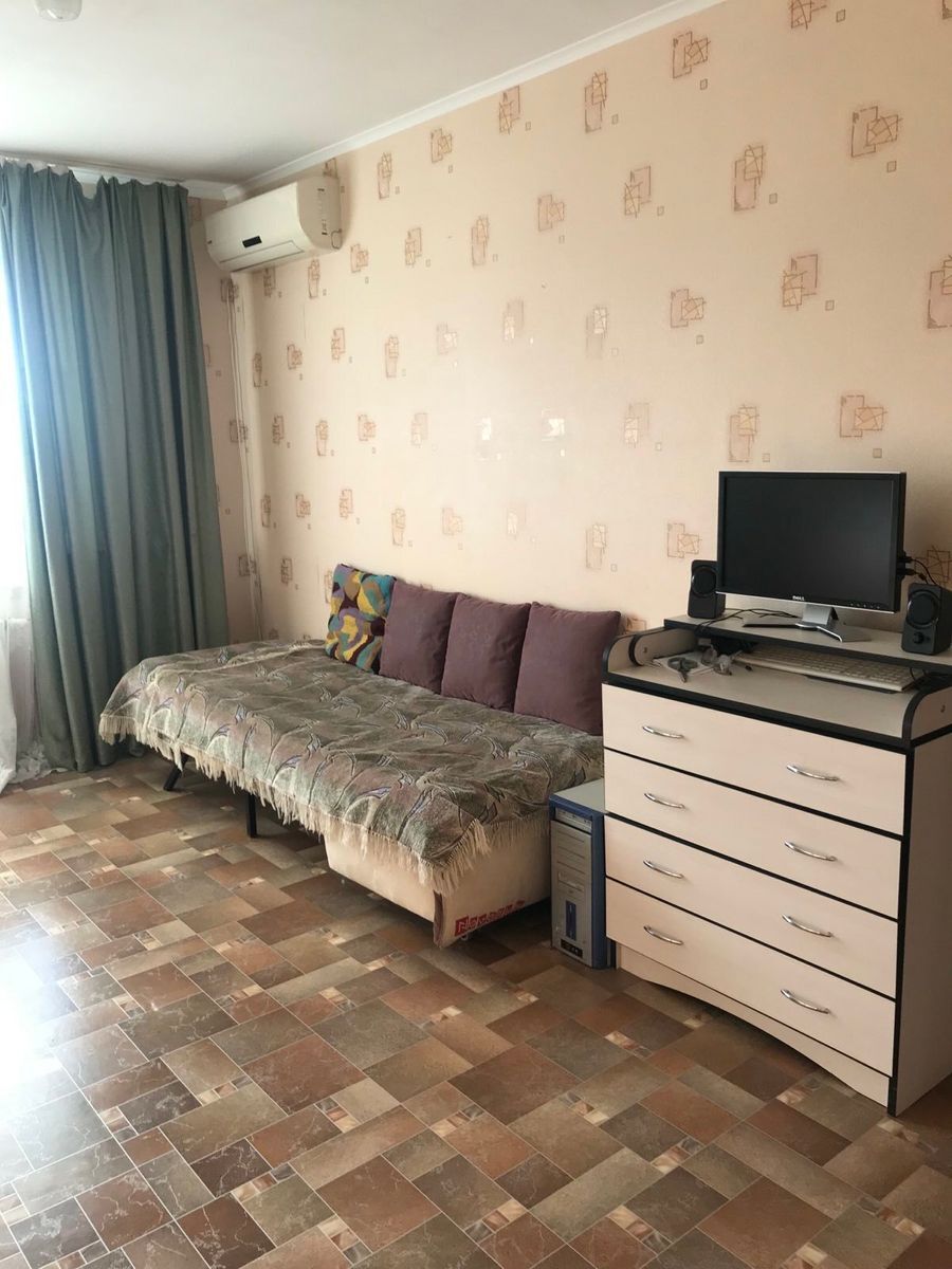 Продажа 1-комнатной квартиры 50 м², Высоцкого ул.