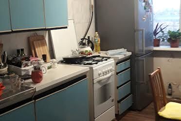 Продаж 3-кімнатної квартири 67 м², Каруни вул.