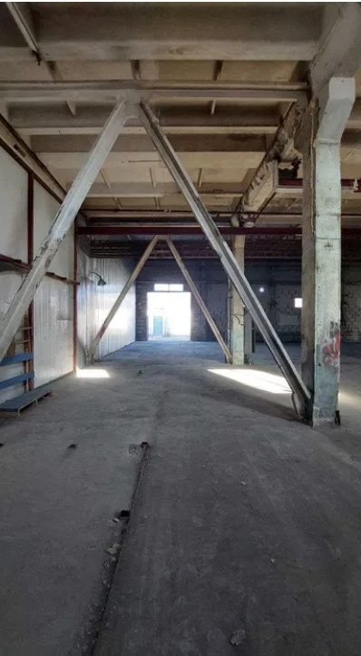 Аренда склада 900 м², Николаевская дор.