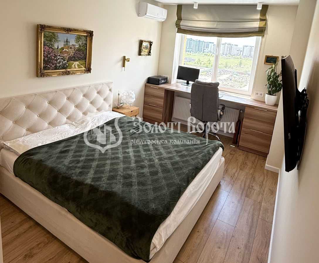 Продажа 2-комнатной квартиры 67 м², Зеленая ул., 8