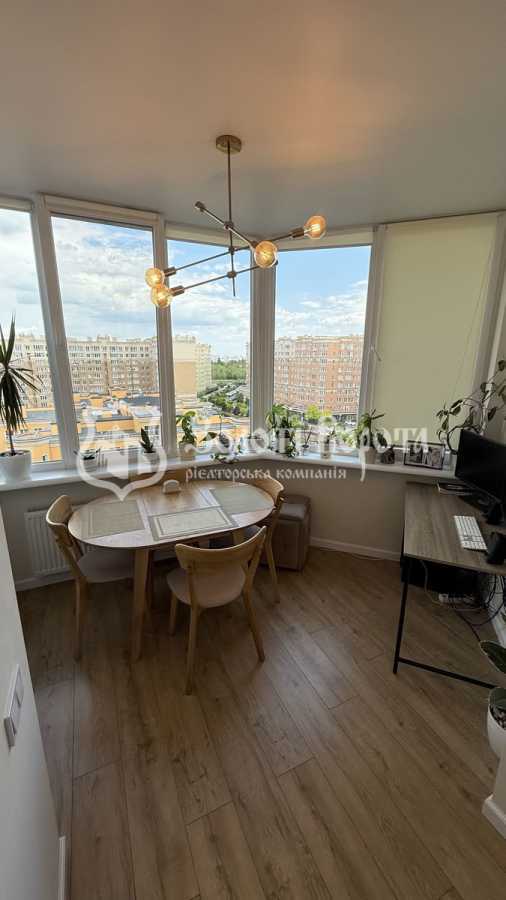 Продажа 2-комнатной квартиры 67 м², Зеленая ул., 8