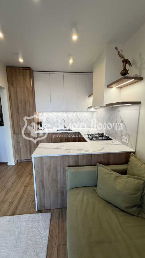 Продажа 2-комнатной квартиры 67 м², Зеленая ул., 8