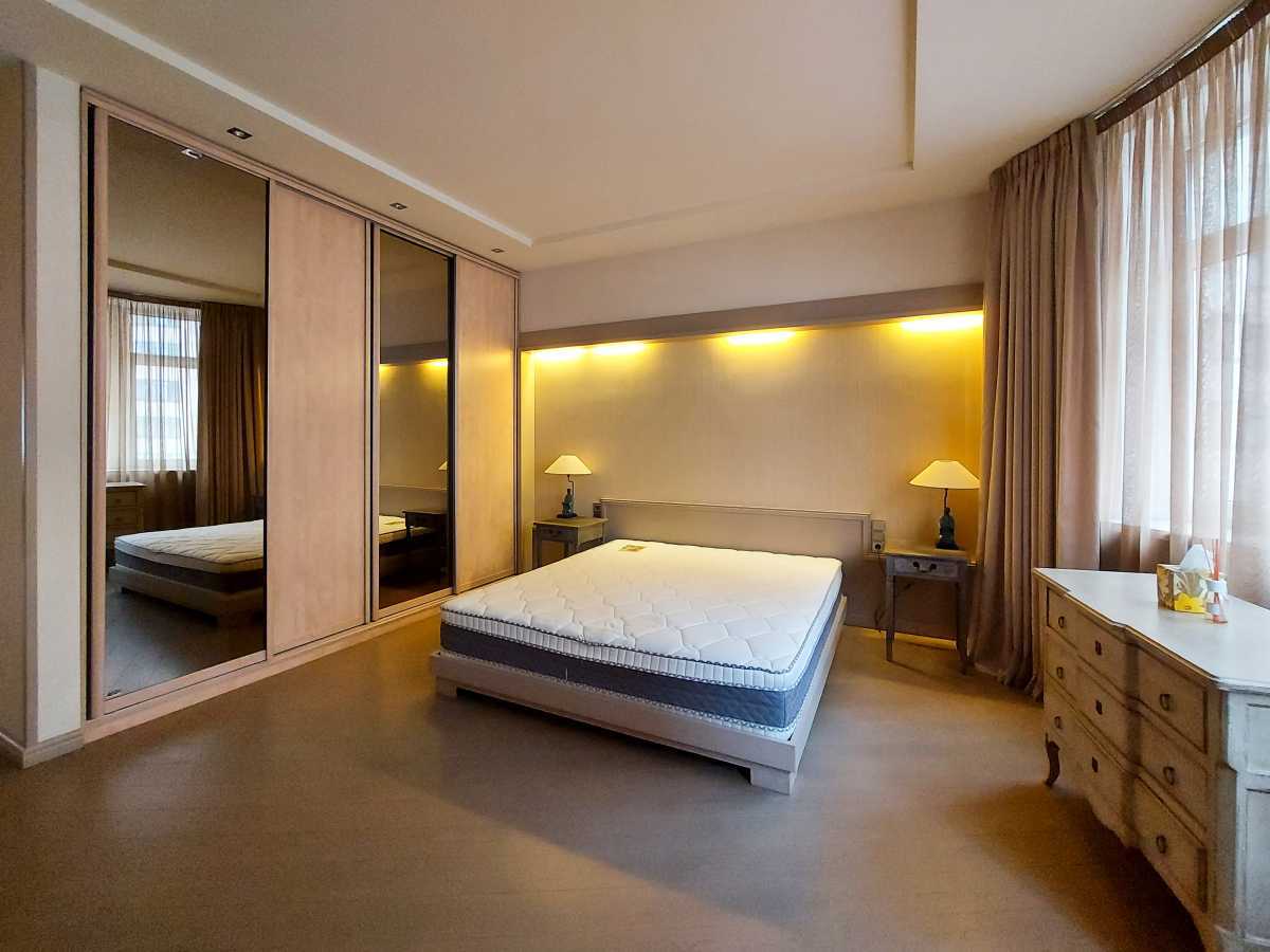 Аренда 4-комнатной квартиры 156 м², Старонаводницкая ул., 6Б