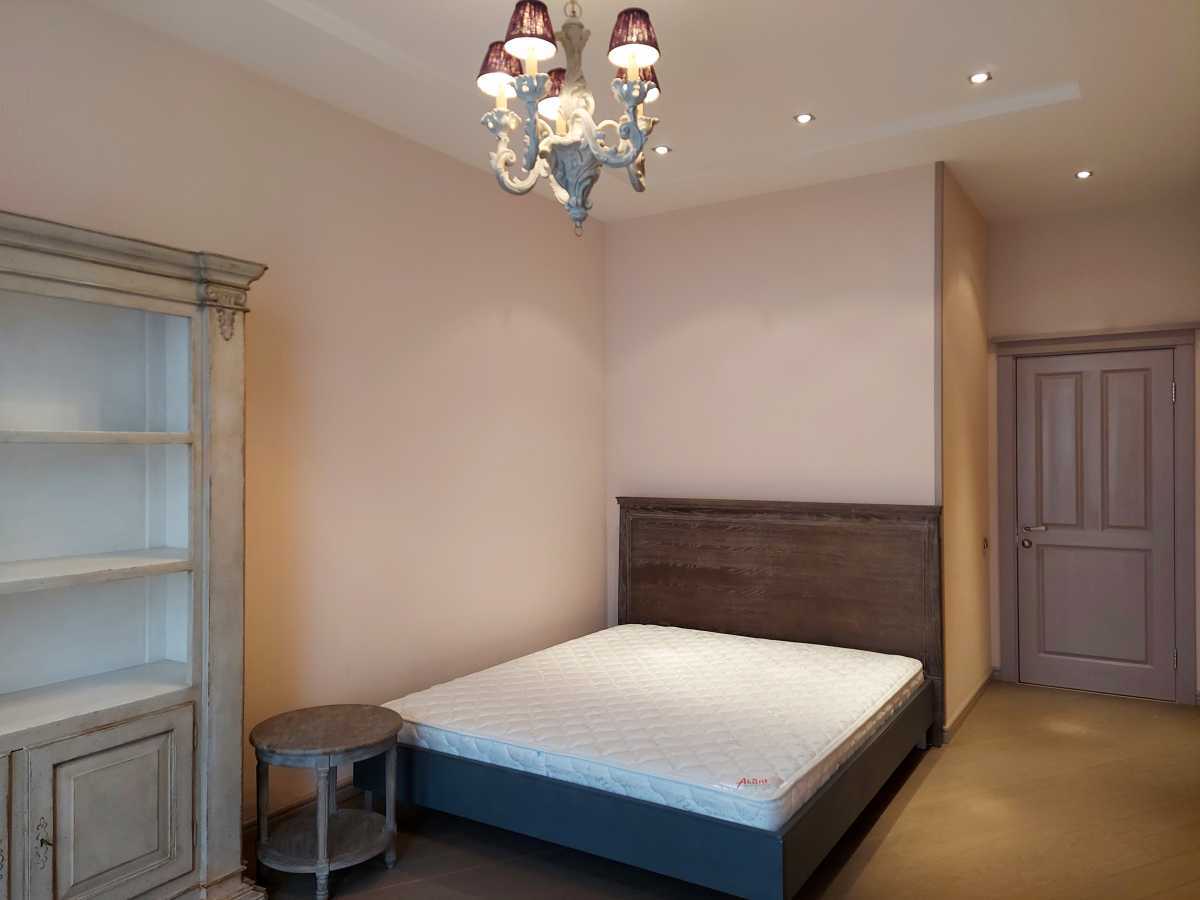 Аренда 4-комнатной квартиры 156 м², Старонаводницкая ул., 6Б