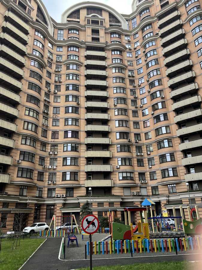 Аренда 4-комнатной квартиры 156 м², Старонаводницкая ул., 6Б