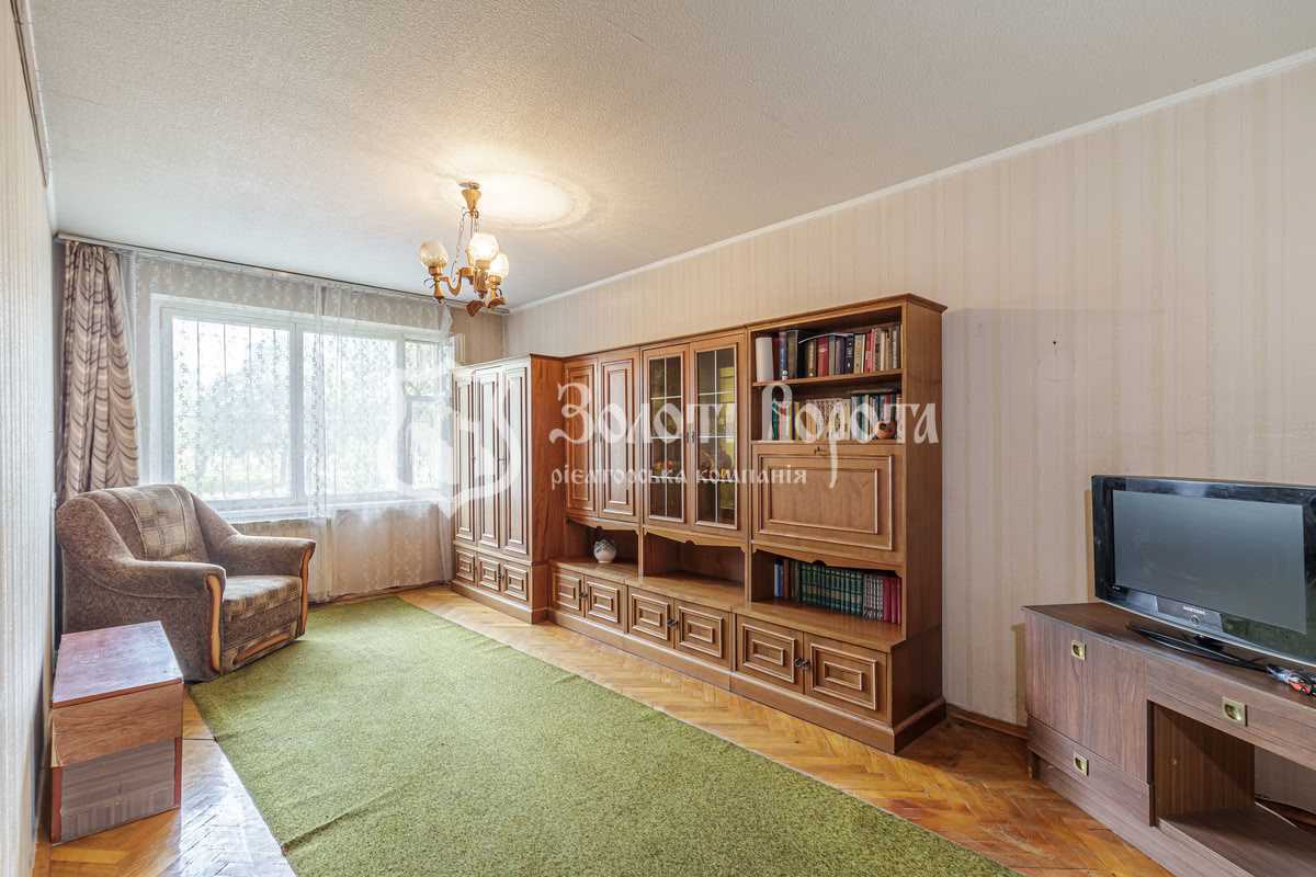 Продажа 3-комнатной квартиры 62 м², Маршала Малиновского ул., 13