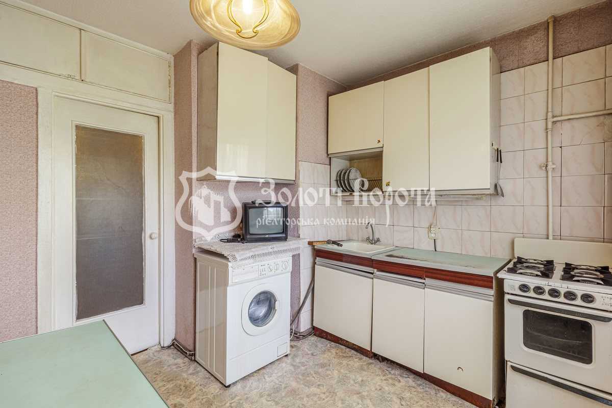 Продажа 3-комнатной квартиры 62 м², Маршала Малиновского ул., 13