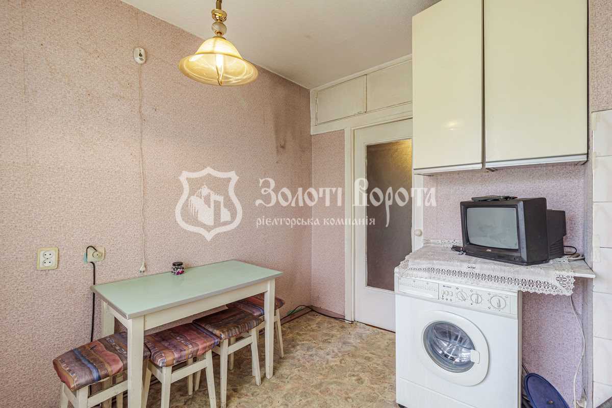 Продажа 3-комнатной квартиры 62 м², Маршала Малиновского ул., 13