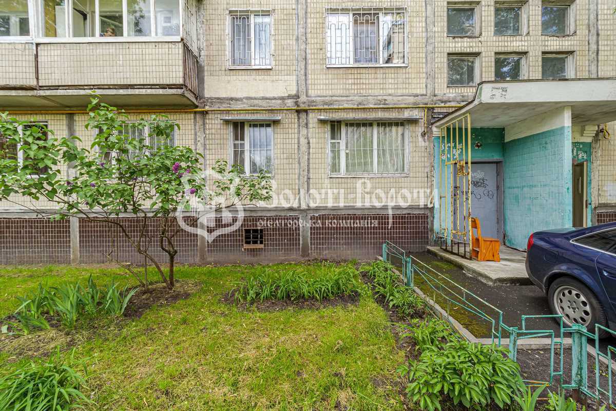Продажа 3-комнатной квартиры 62 м², Маршала Малиновского ул., 13