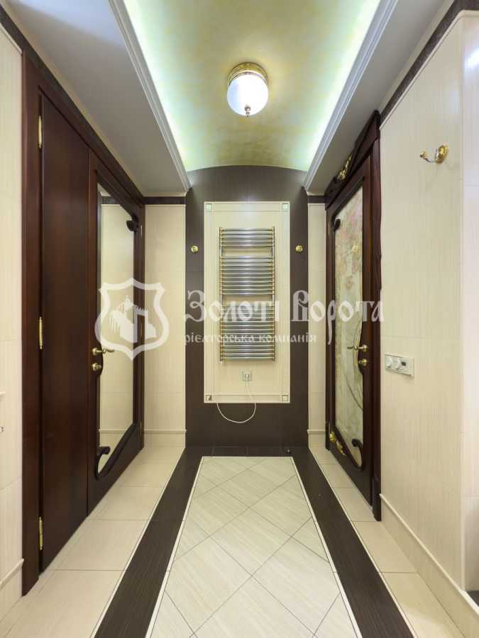 Продаж 2-кімнатної квартири 100 м², Панаса Мирного вул., 28А
