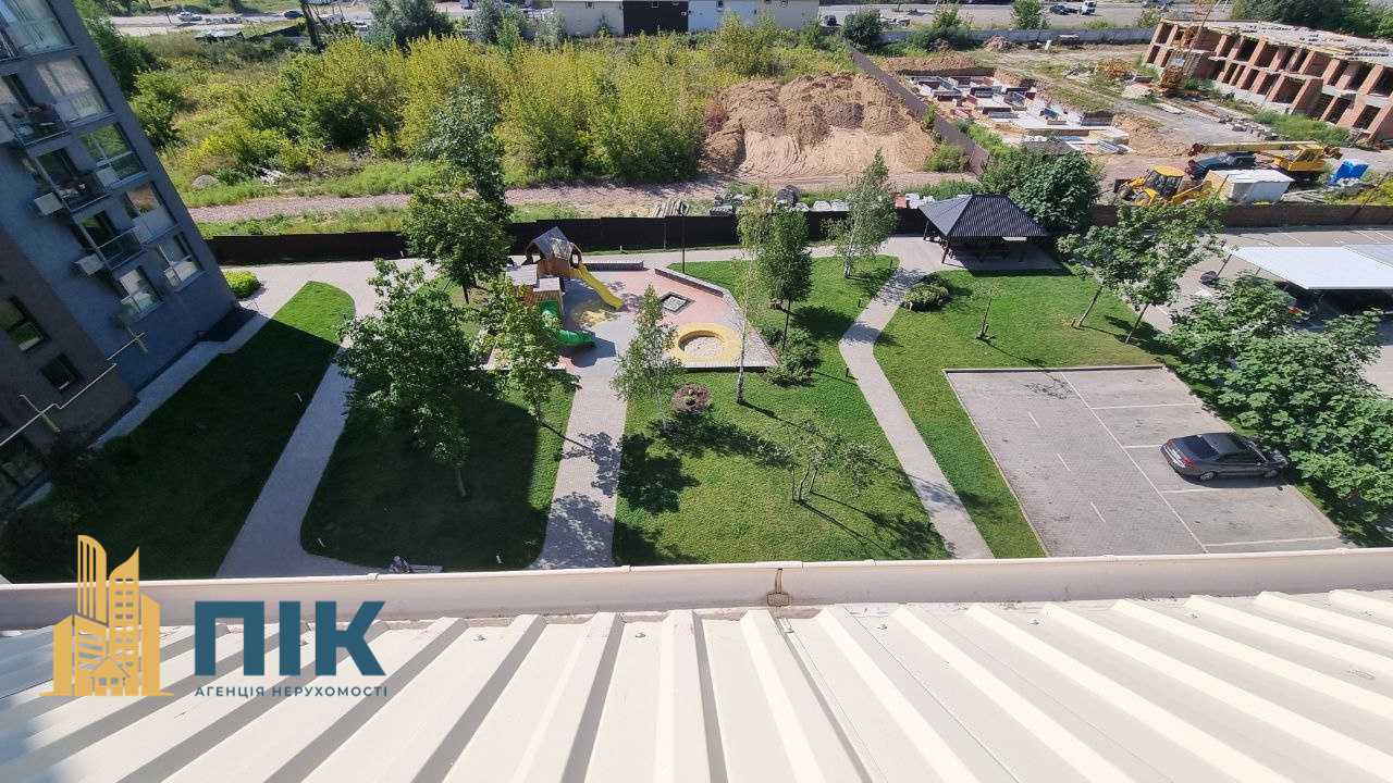 Продажа 2-комнатной квартиры 70 м², Михаила Величко ул., 22