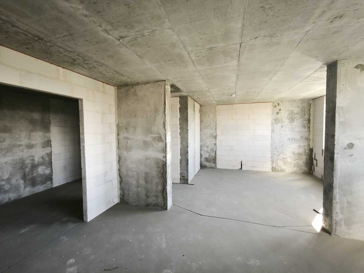 Продажа 2-комнатной квартиры 79 м², Михаила Максимовича ул., 32-Б