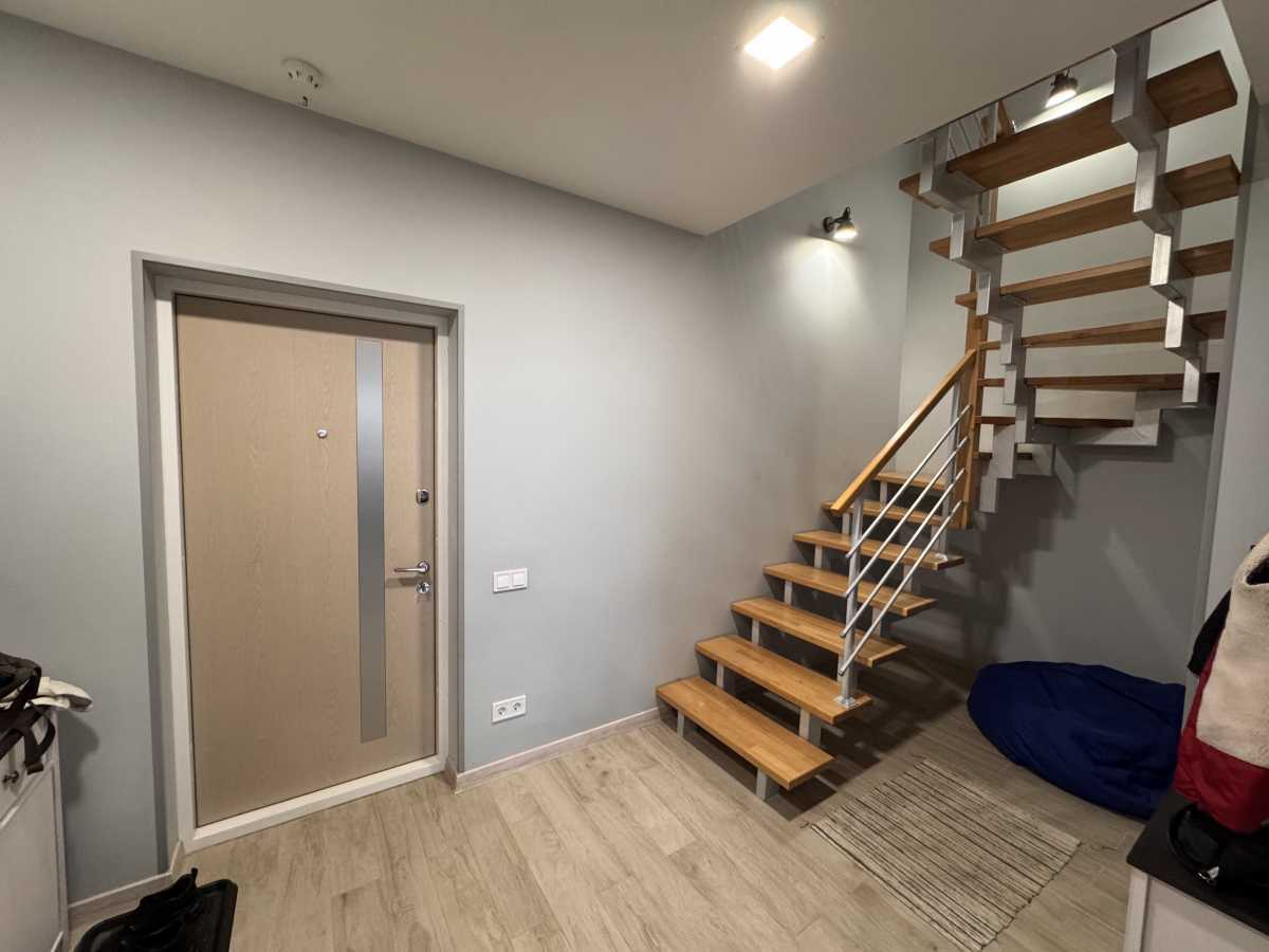 Продажа 3-комнатной квартиры 90 м², Обуховская ул., 139