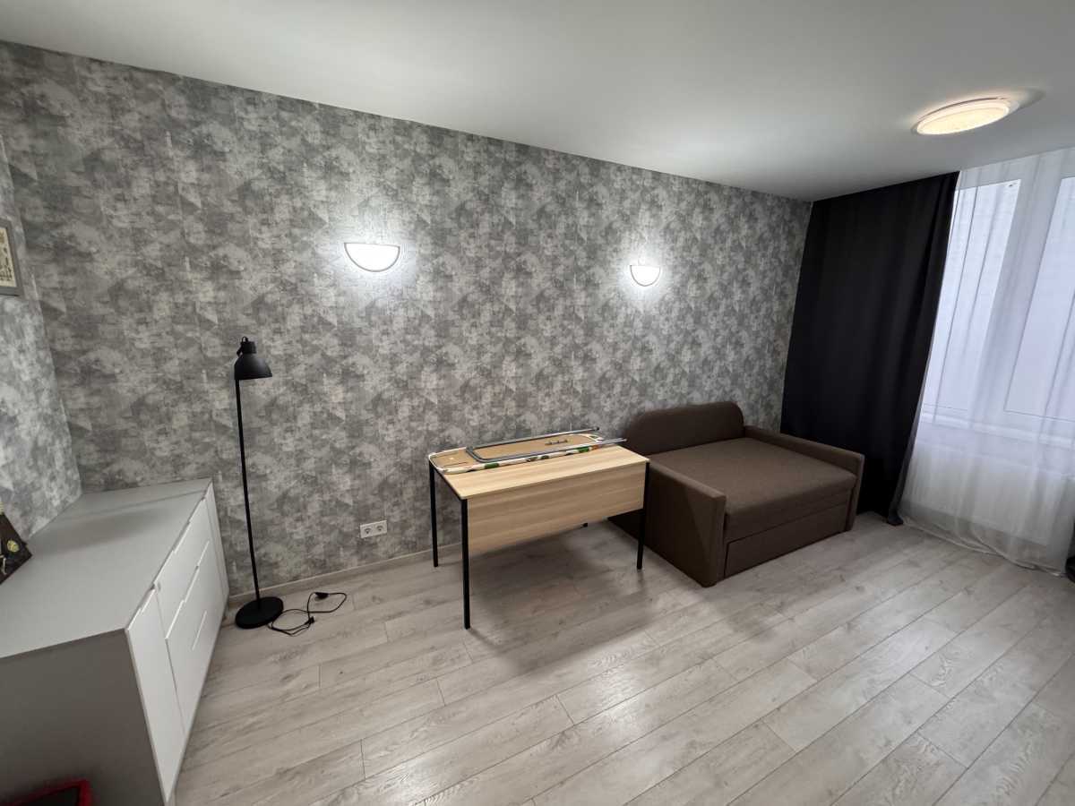 Продажа 3-комнатной квартиры 90 м², Обуховская ул., 139