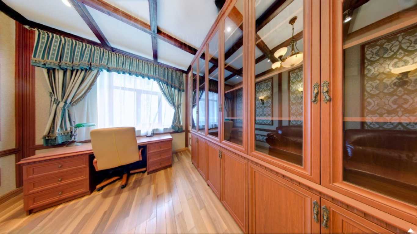 Аренда 3-комнатной квартиры 131 м², Крещатик ул., 27Б