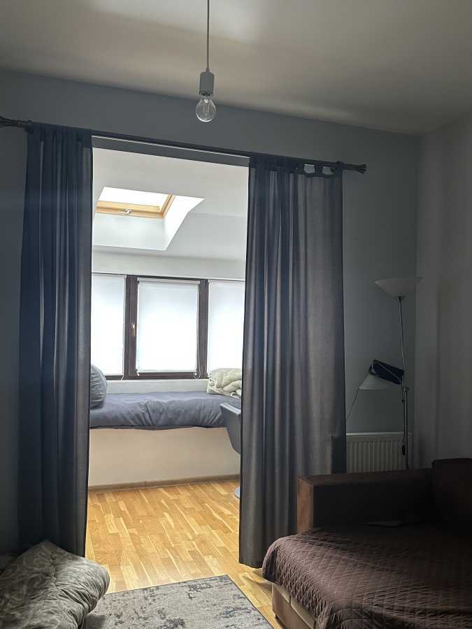 Продаж 3-кімнатної квартири 72.8 м², Академіка Вільямса вул.