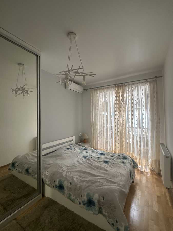 Продаж 3-кімнатної квартири 72.8 м², Академіка Вільямса вул.