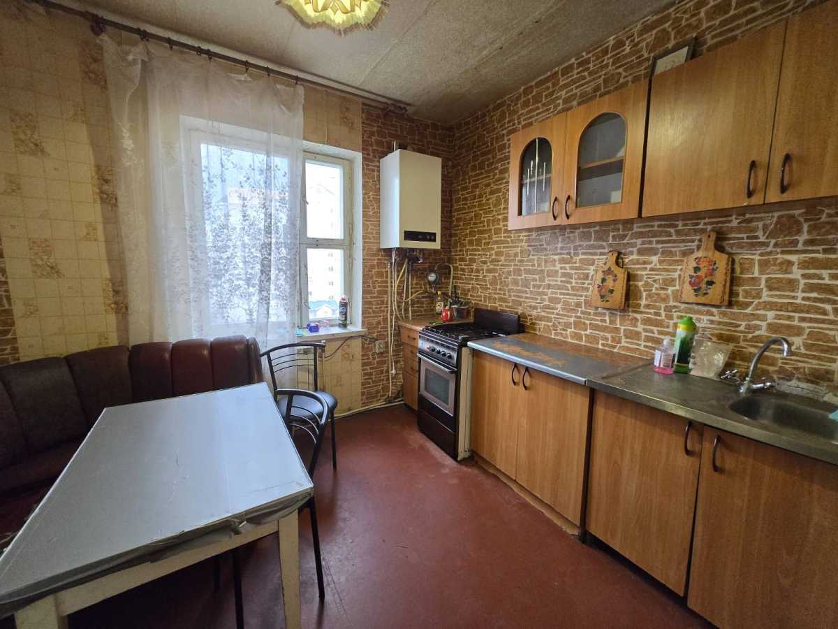 Продажа 3-комнатной квартиры 64 м²
