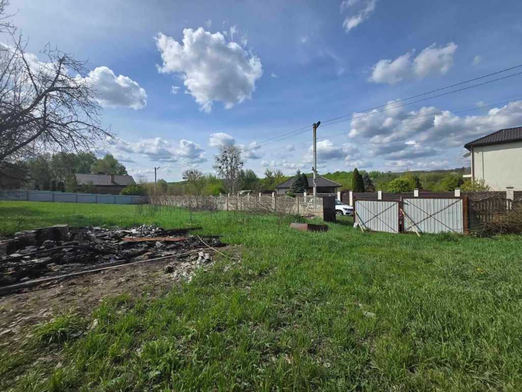 Продаж ділянки під індивідуальне житлове будівництво 22.8 соток