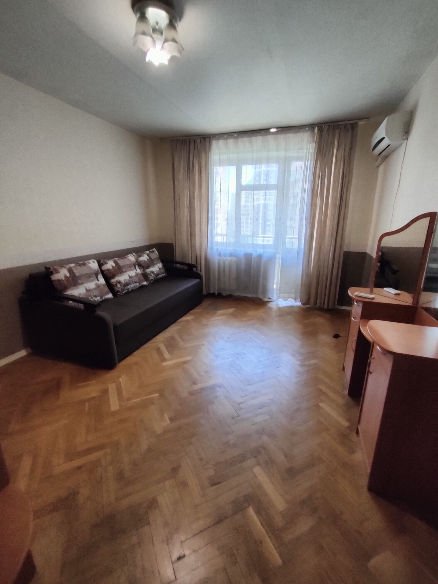 Аренда 2-комнатной квартиры 62 м², Вячеслава Черновола ул., 33/30
