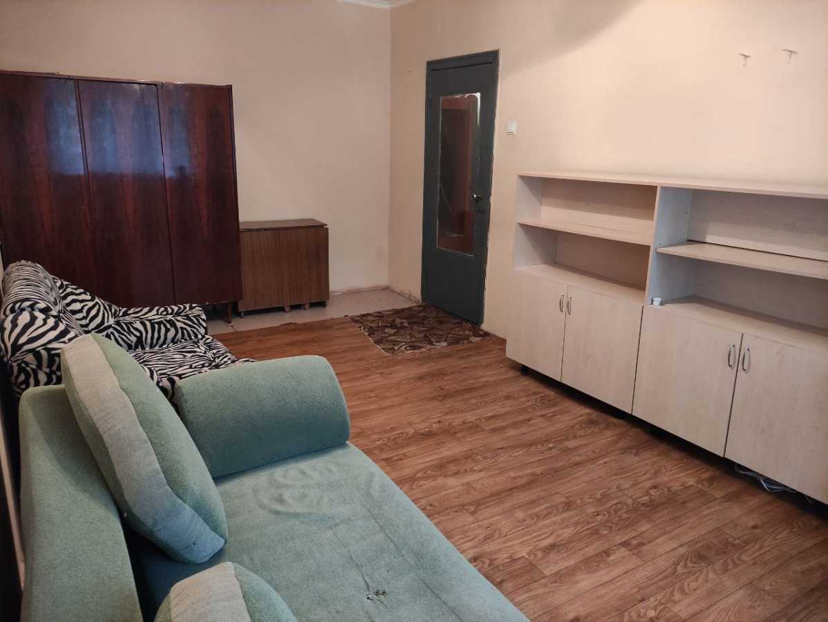 Продажа 2-комнатной квартиры 45 м², Крымский пер.