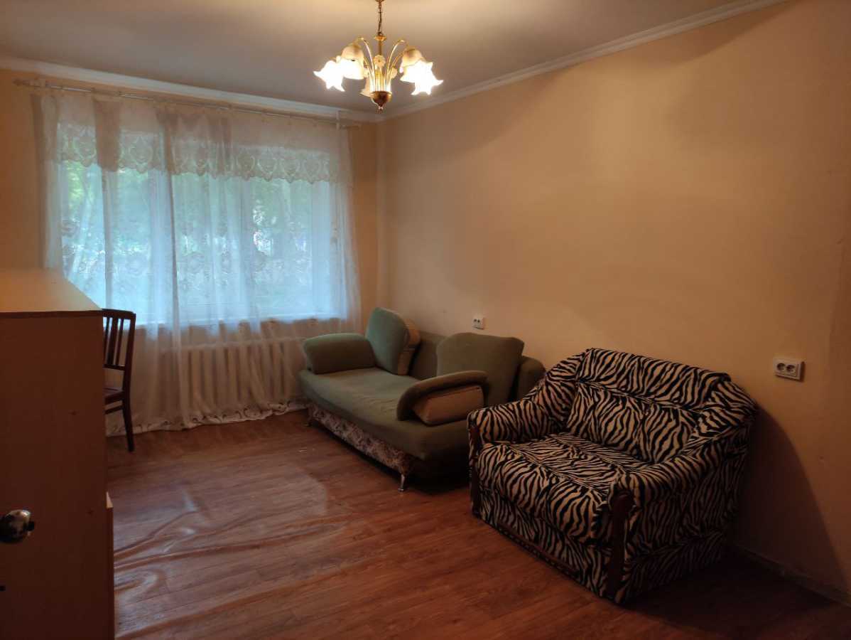 Продажа 2-комнатной квартиры 45 м², Крымский пер.