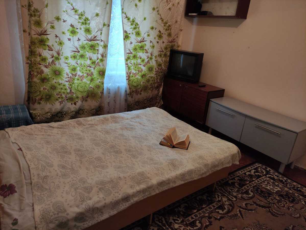 Продажа 2-комнатной квартиры 45 м², Крымский пер.
