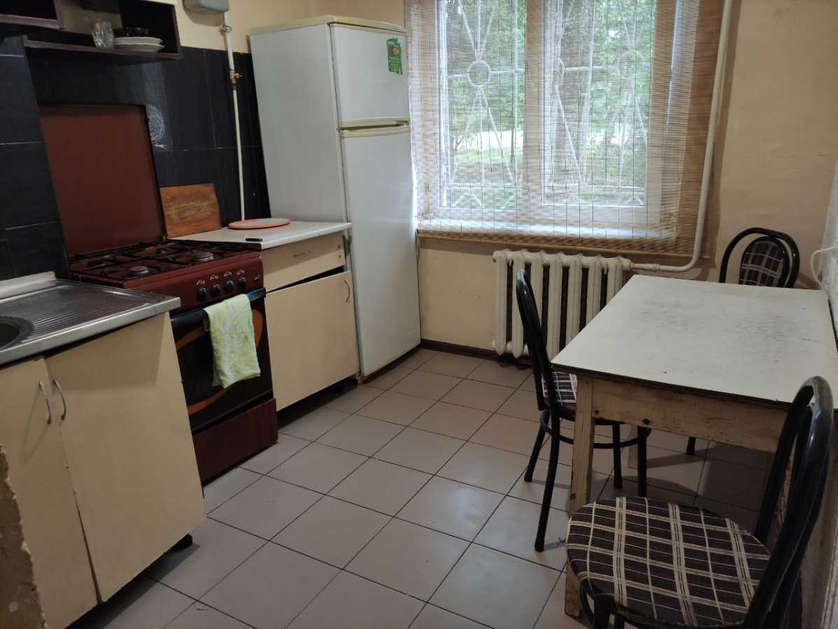 Продажа 2-комнатной квартиры 45 м², Крымский пер.