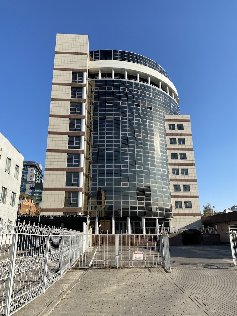 Продаж комерції 540 м², Ломаний (центр) пров., 2