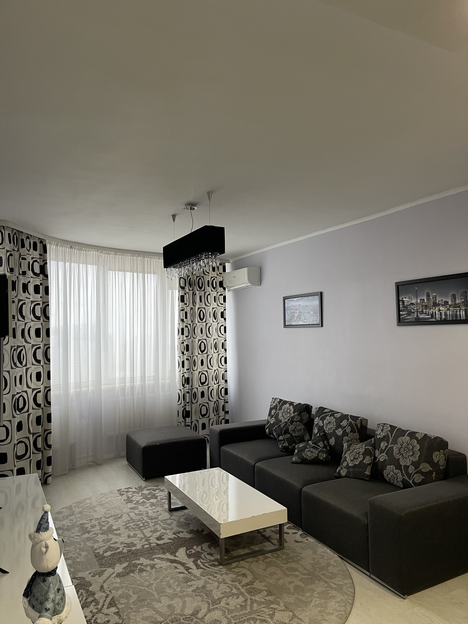 Продам 2-к квартиру від власника 71кв.м