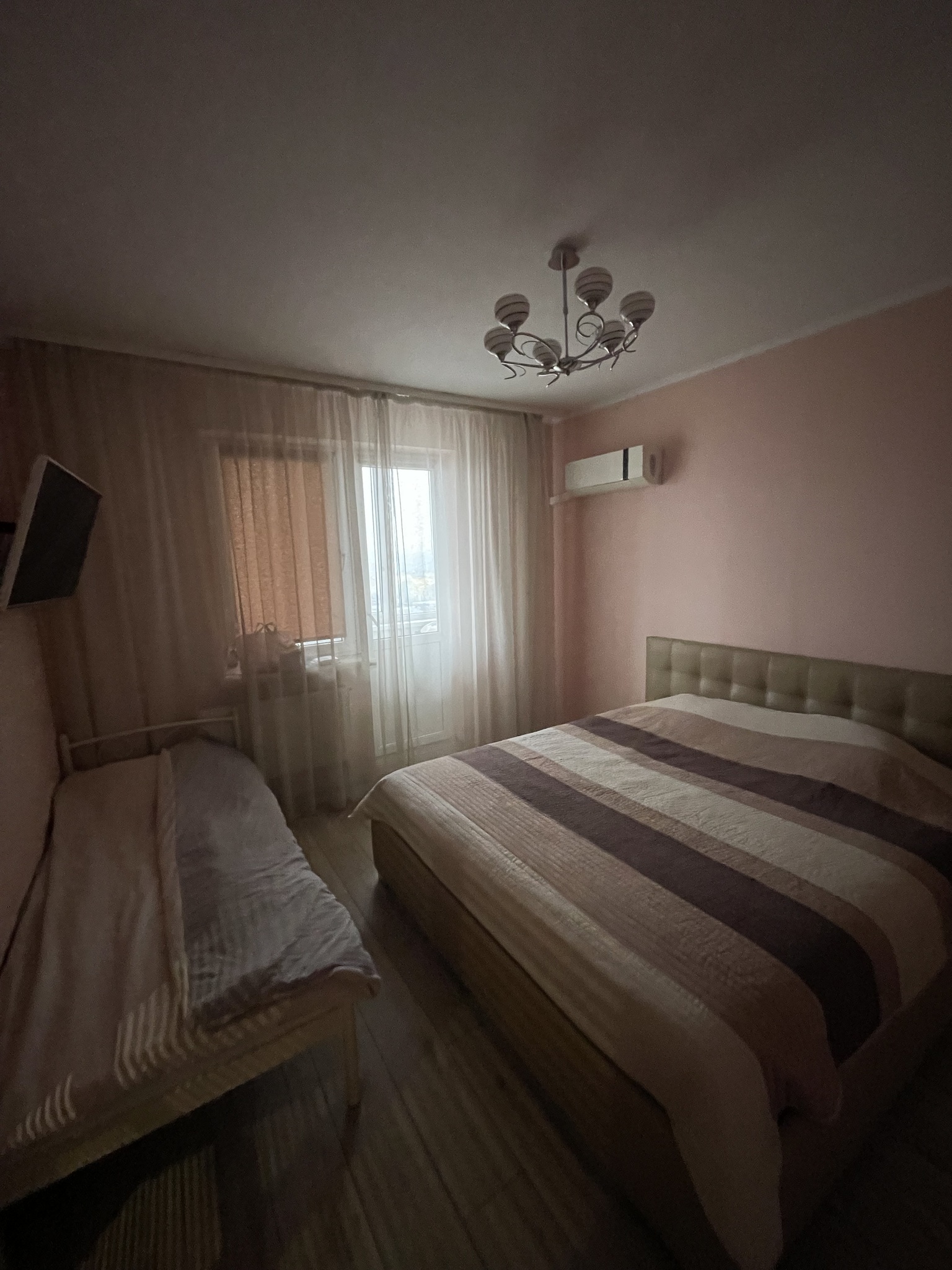 Продам 2-к квартиру від власника 71кв.м
