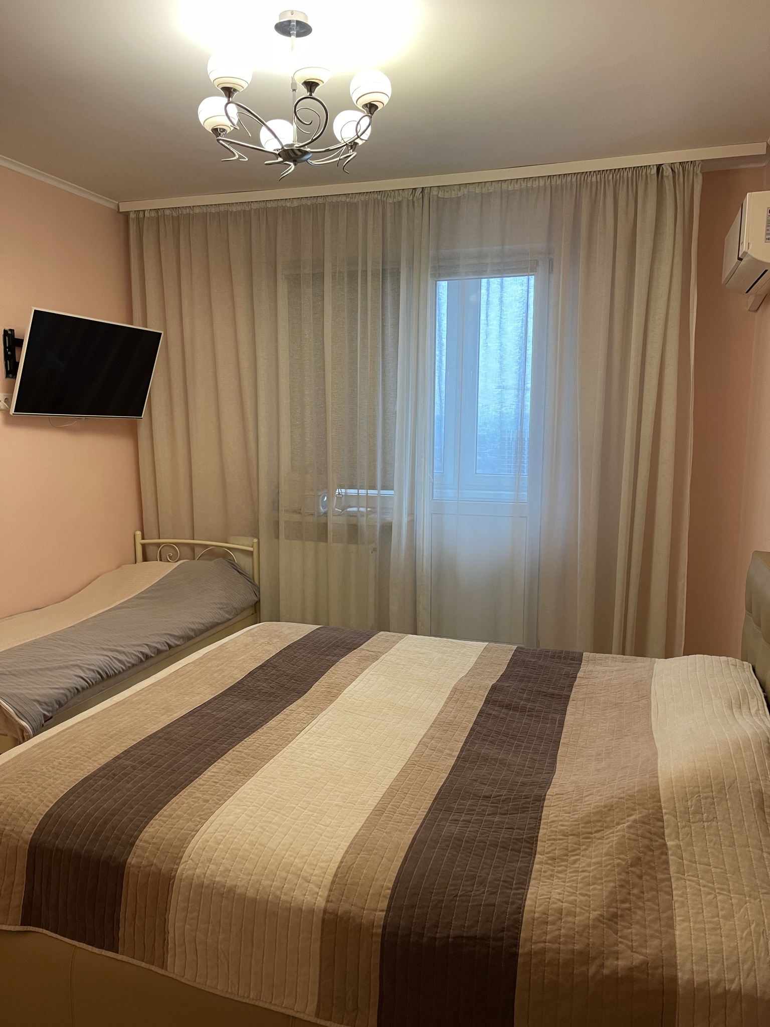 Продам 2-к квартиру від власника 71кв.м