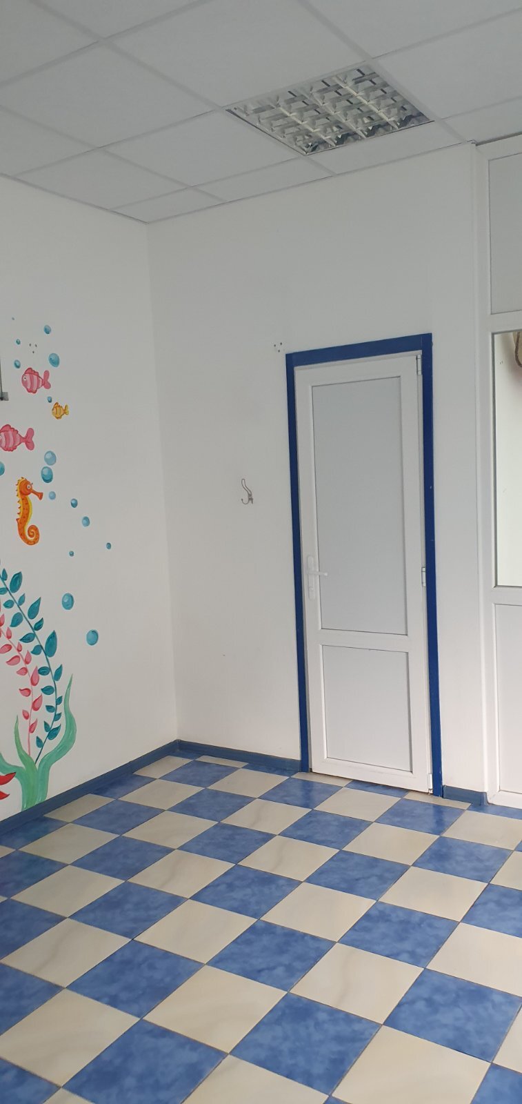 Оренда офісу 40 м², Массив Радужный вул.