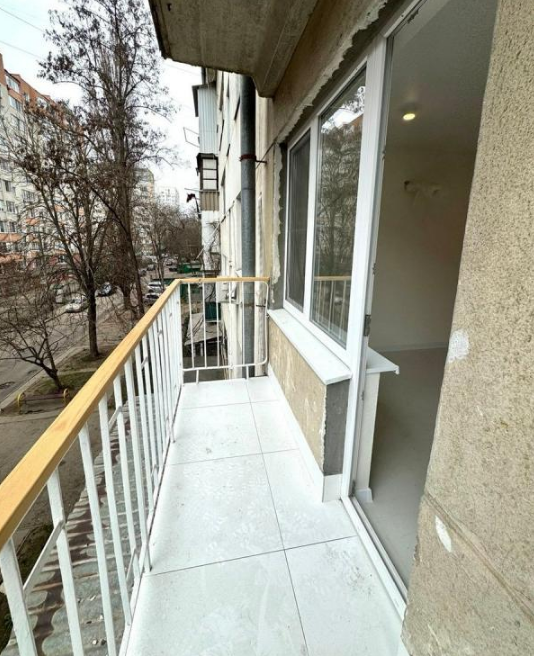 Продажа 2-комнатной квартиры 49 м², Академика Королева ул.