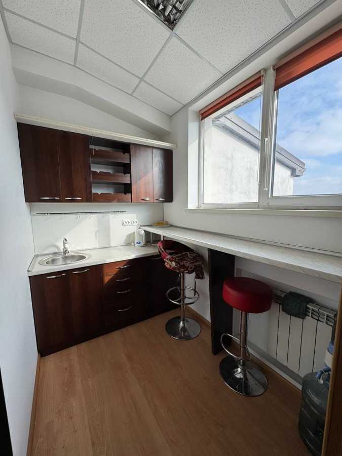 Продажа офиса 32 м², Нижний Вал ул., 15