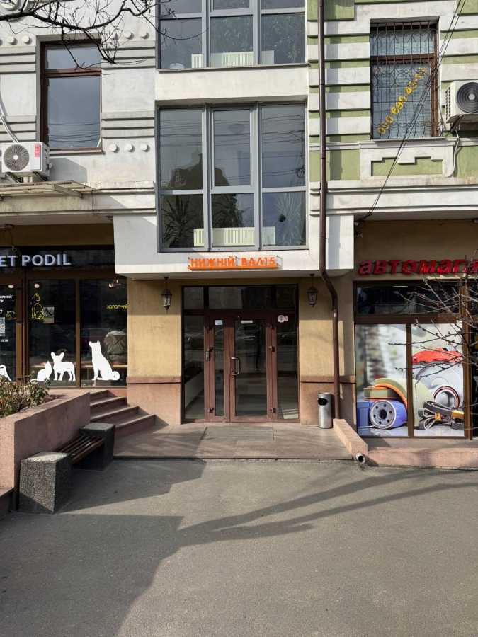 Продажа офиса 32 м², Нижний Вал ул., 15