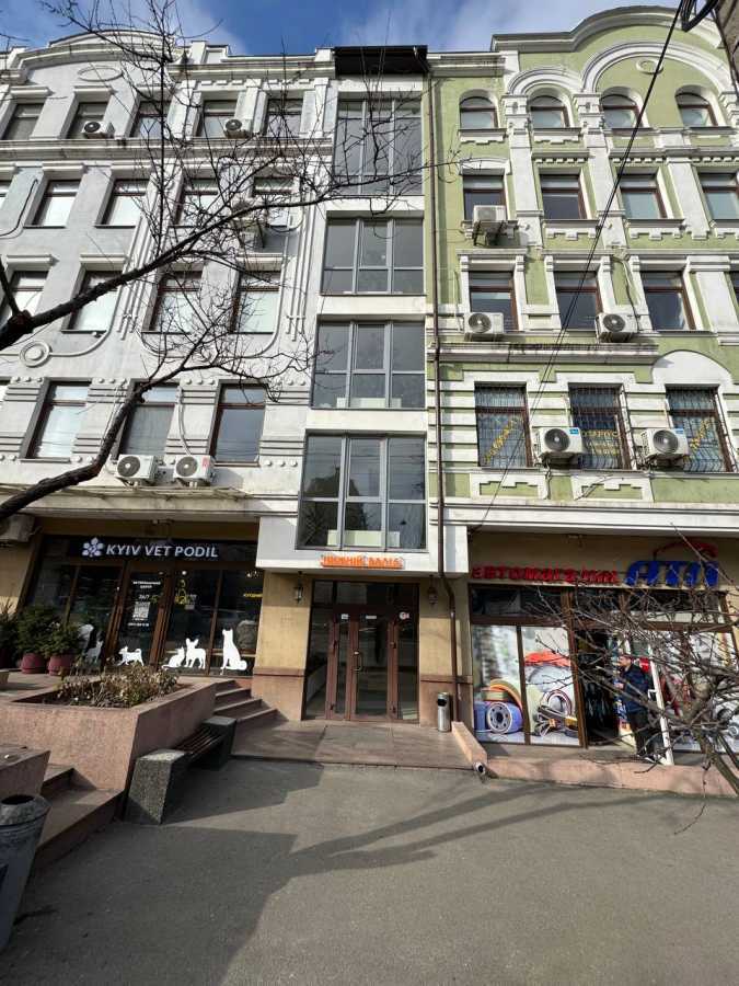 Продажа офиса 32 м², Нижний Вал ул., 15