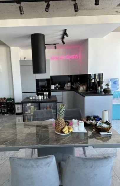 Продаж 2-кімнатної квартири 78 м², Спортивна вул.