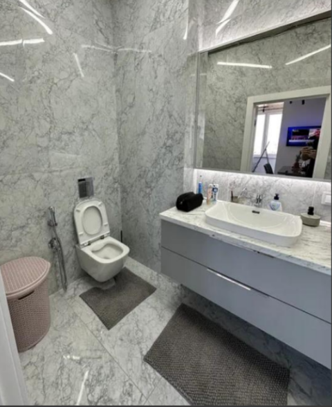 Продаж 2-кімнатної квартири 78 м², Спортивна вул.