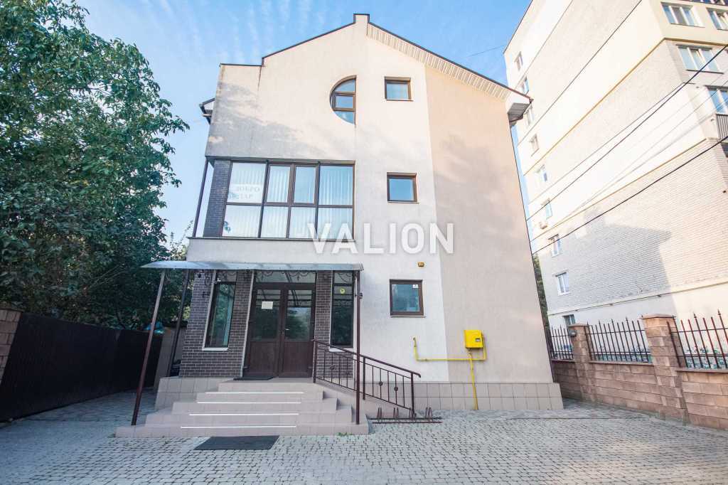 Продажа офиса 316.6 м², Чорних Запорожців (Короленка), 25