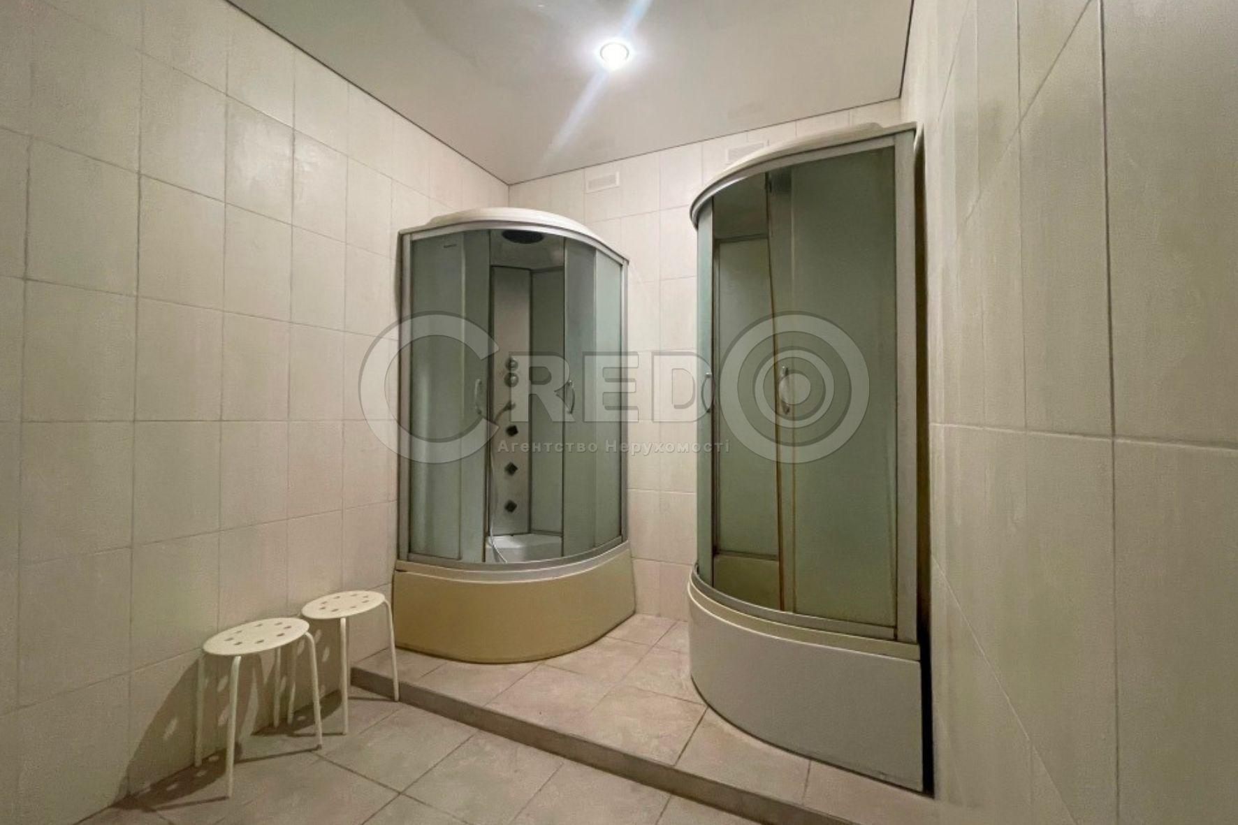 Аренда торгового помещения 136.2 м², Владимира Великого ул.
