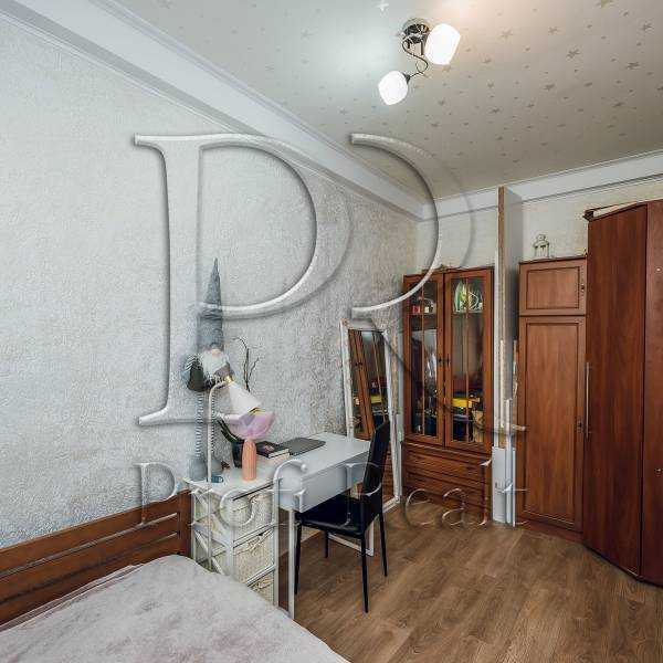 Продажа 2-комнатной квартиры 40 м², Авиаконструктора Антонова ул., 41