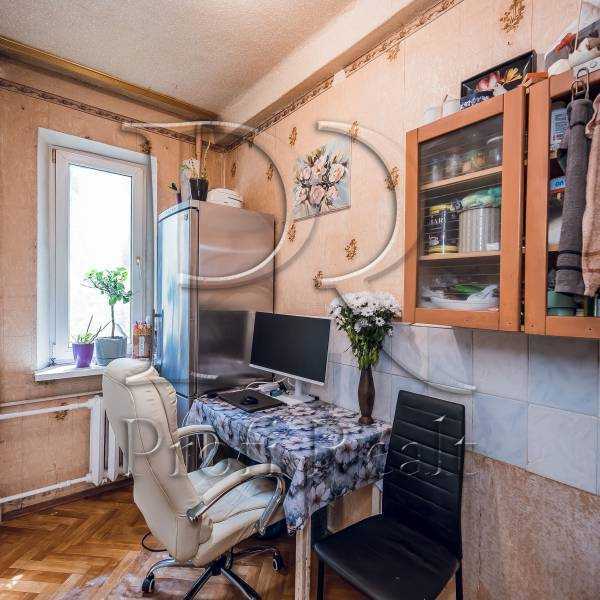 Продажа 2-комнатной квартиры 40 м², Авиаконструктора Антонова ул., 41