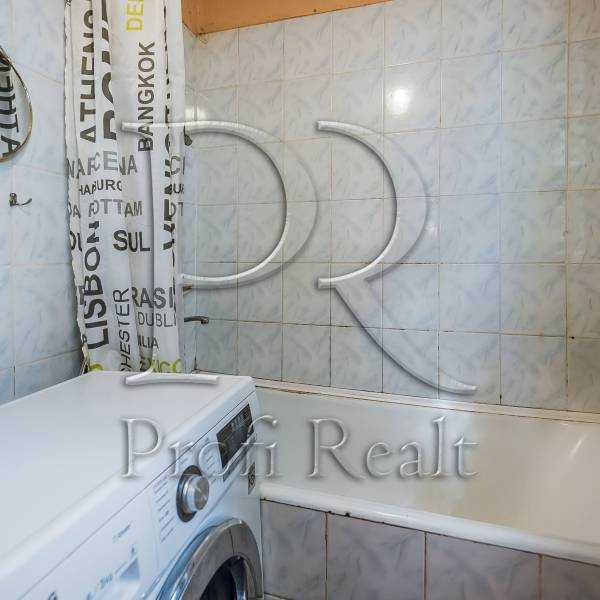 Продажа 2-комнатной квартиры 40 м², Авиаконструктора Антонова ул., 41