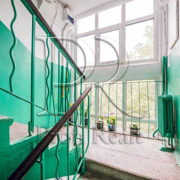 Продажа 2-комнатной квартиры 40 м², Авиаконструктора Антонова ул., 41