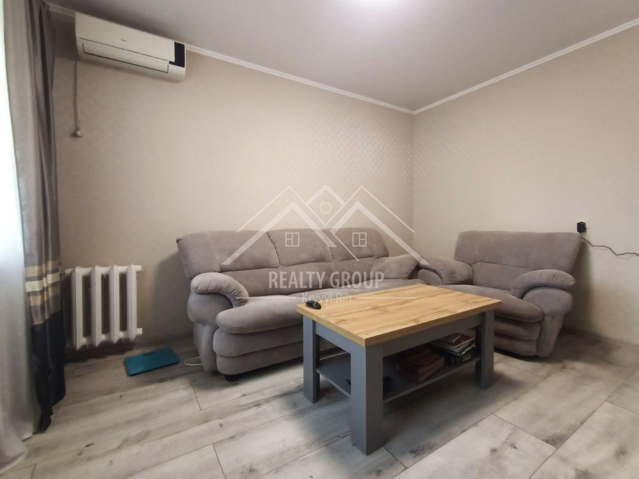 Продаж 3-кімнатної квартири 75.5 м², Січеславська вул., 46