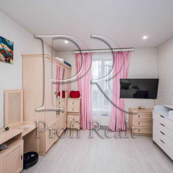 Продажа 1-комнатной квартиры 34 м², Героев Небесной Сотни просп., 18/8