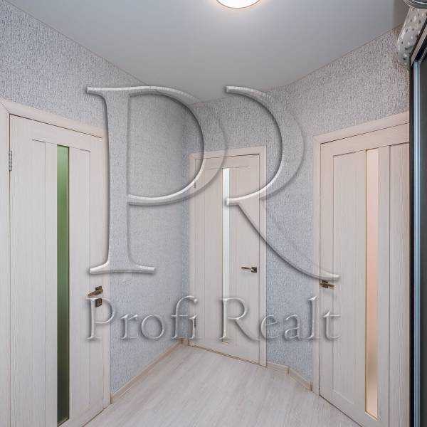 Продажа 1-комнатной квартиры 34 м², Героев Небесной Сотни просп., 18/8